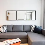 Appartement Amazing Views 2br Bright Flat - Charming Balcony Boekarest
