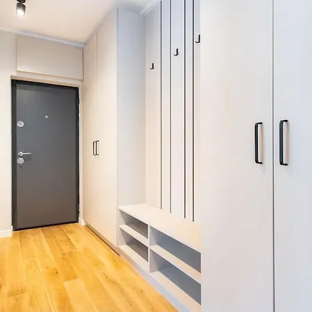 Amazing Views 2br Bright Flat - Charming Balcony *