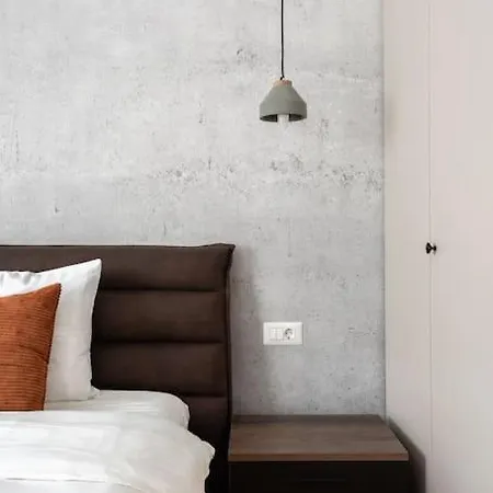 Apartament Amazing Views 2br Bright Flat - Charming Balcony