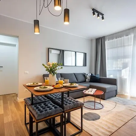 Amazing Views 2br Bright Flat - Charming Balcony *