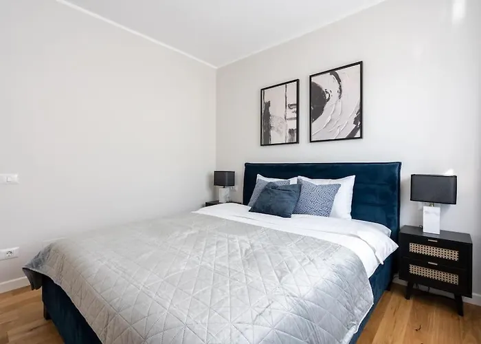 Amazing Views 2br Bright Flat - Charming Balcony *