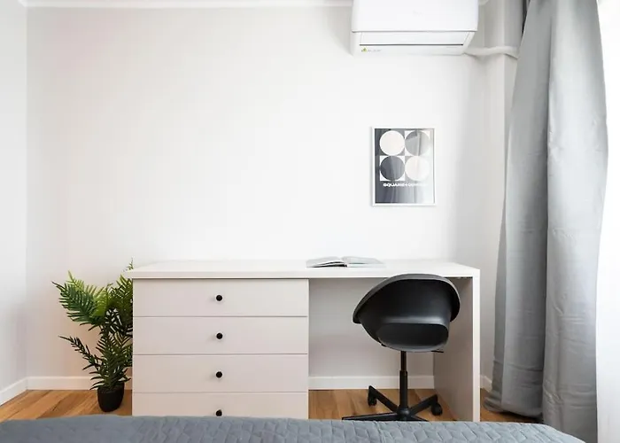 Amazing Views 2br Bright Flat - Charming Balcony