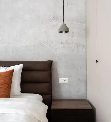 Апартаменти Amazing Views 2br Bright Flat - Charming Balcony